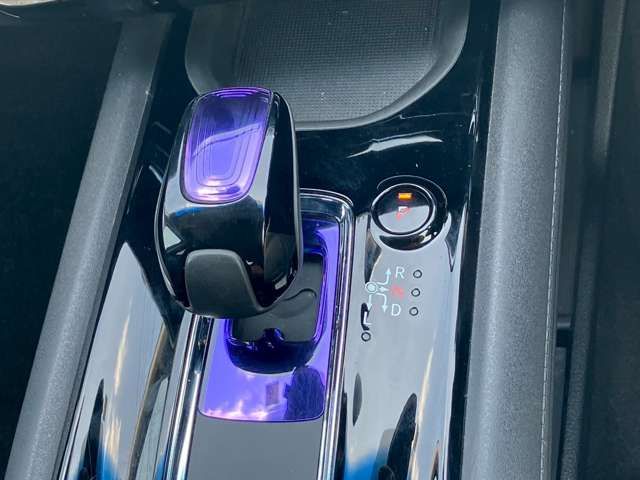 HONDA VEZEL HYBRID 2014 Image 31