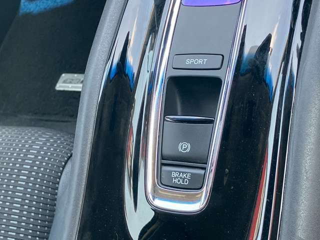 HONDA VEZEL HYBRID 2014 Image 31