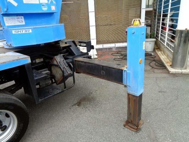 HINO DUTRO 2008 Image 31