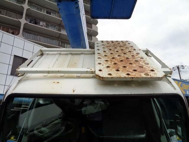 HINO DUTRO 2008 Image 31