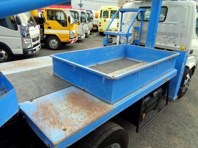 HINO DUTRO 2008 Image 31