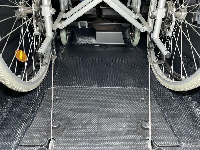 TOYOTA RACTIS 2016 Image 31