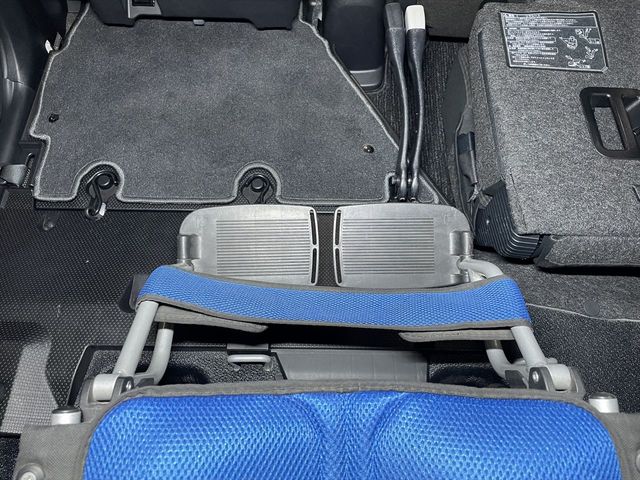 TOYOTA RACTIS 2016 Image 31