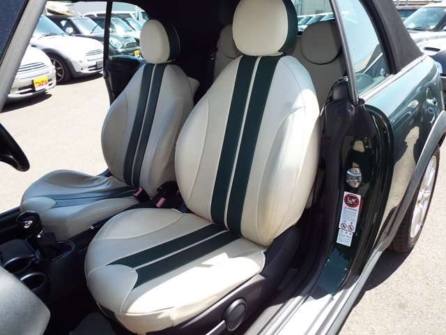 BMW MINI OPEN 2011 Image 31