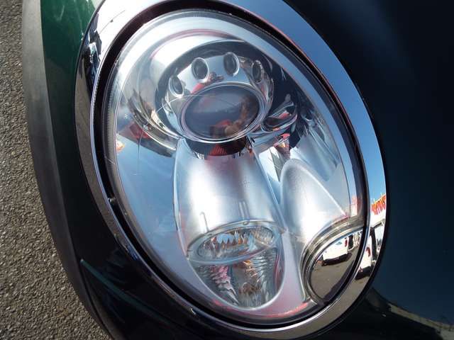 BMW MINI OPEN 2011 Image 31