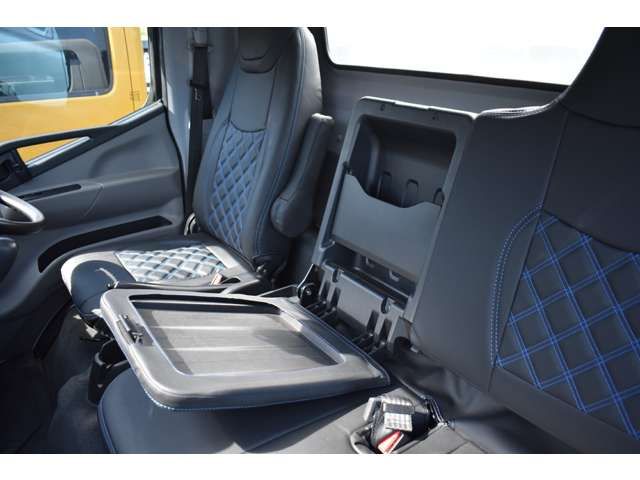 MITSUBISHI CANTER 2021 Image 31