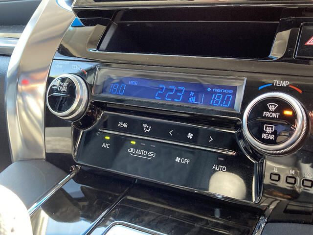 TOYOTA VELLFIRE 4WD 2015 Image 31