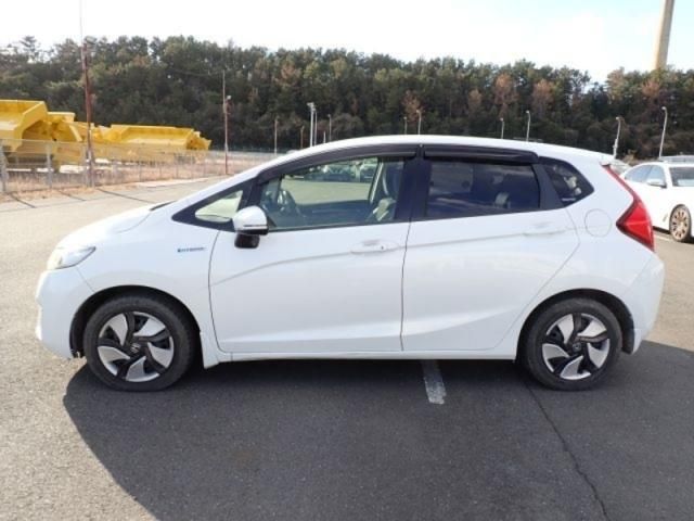 HONDA FIT HYBRID 2015 Image 31