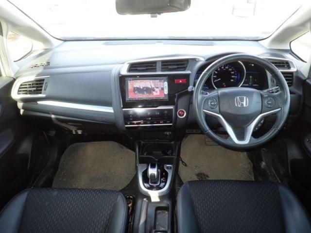 HONDA FIT HYBRID 2015 Image 31