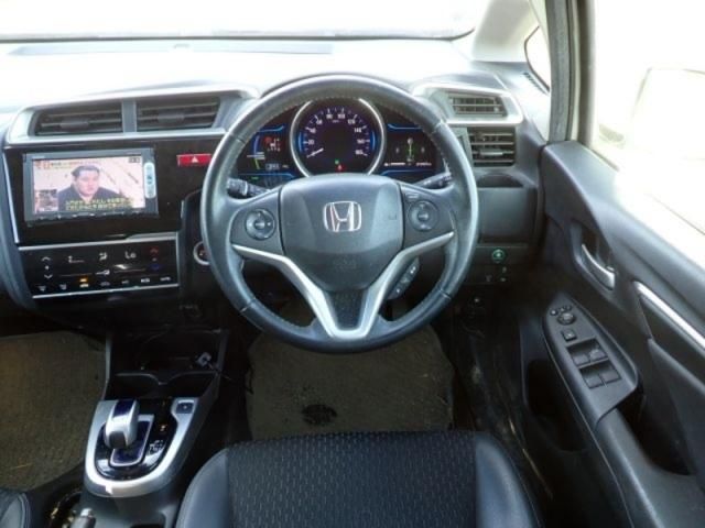 HONDA FIT HYBRID 2015 Image 31
