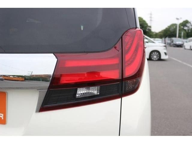 TOYOTA ALPHARD 2015 Image 31