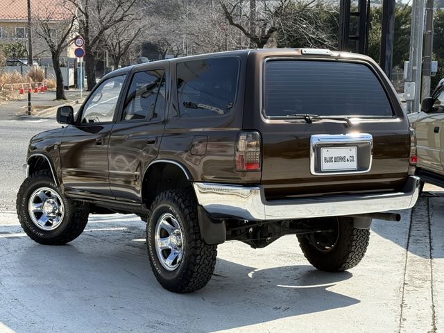 TOYOTA HILUXSURF WAGON 4WD 1996 Image 31