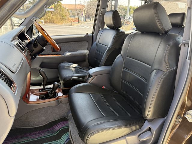 TOYOTA HILUXSURF WAGON 4WD 1996 Image 31