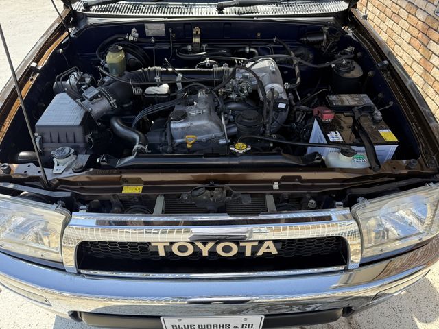 TOYOTA HILUXSURF WAGON 4WD 1996 Image 31