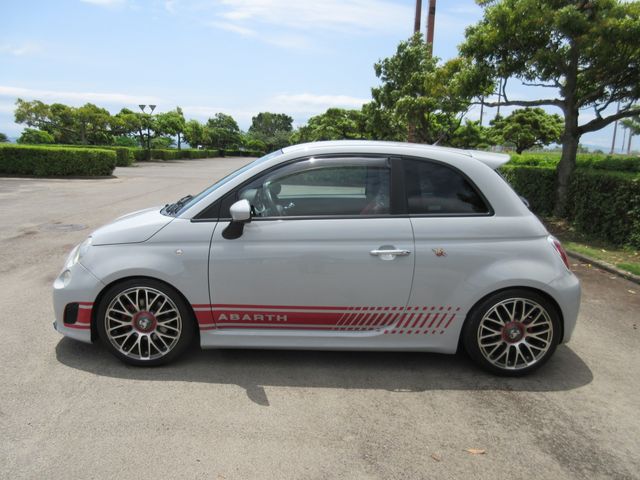 FIAT ABARTH 500 2009 Image 31
