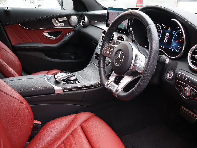 MERCEDES BENZ MERCEDES AMG C CLASS 2020 Image 31