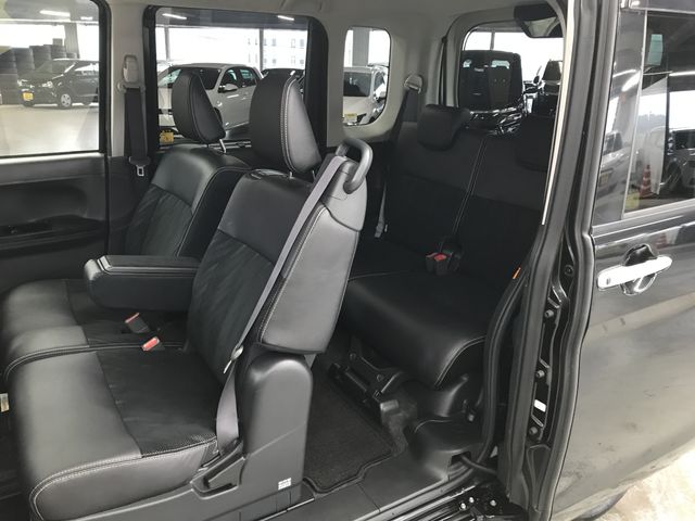 DAIHATSU TANTO CUSTOM 2018 Image 31