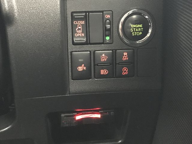 DAIHATSU TANTO CUSTOM 2018 Image 31