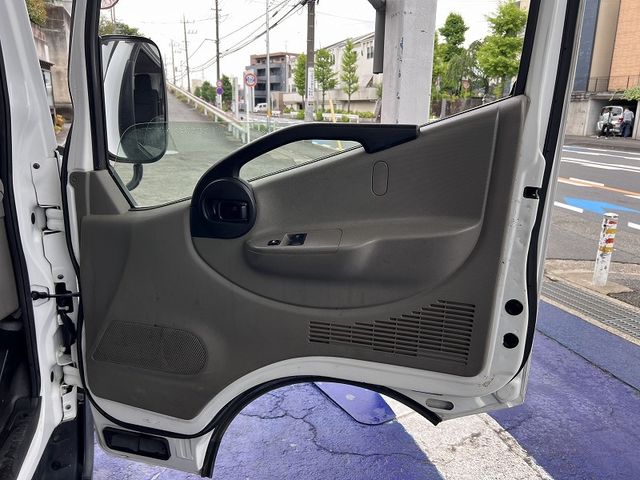 NISSAN ATLAS 2013 Image 31