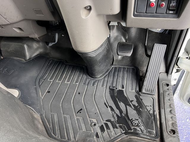 NISSAN ATLAS 2013 Image 31