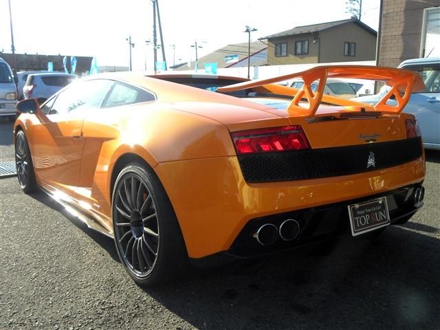 LAMBORGHINI GALLARDO 2010 Image 31