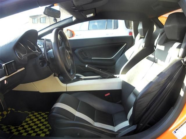 LAMBORGHINI GALLARDO 2010 Image 31