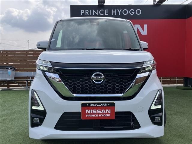 NISSAN ROOX 2023 Image 31