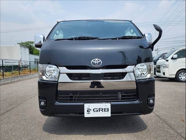 TOYOTA HIACE VAN 2WD 2022 Image 31