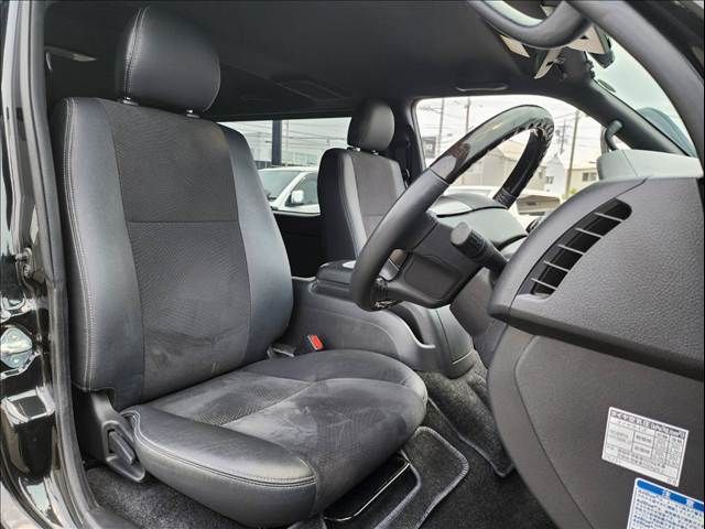 TOYOTA HIACE VAN 2WD 2022 Image 31