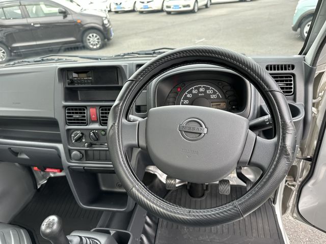 NISSAN NT100 CLIPPER 2021 Image 31