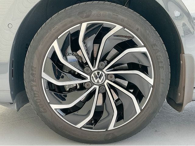 VOLKSWAGEN GOLF 2022 Image 31