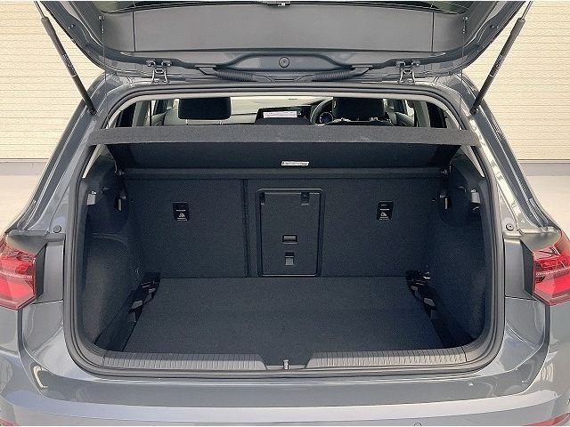 VOLKSWAGEN GOLF 2022 Image 31