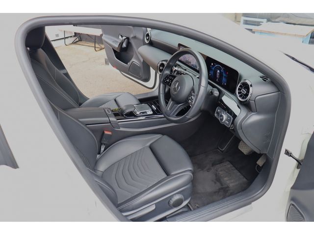 MERCEDES BENZ A CLAS 2019 Image 31