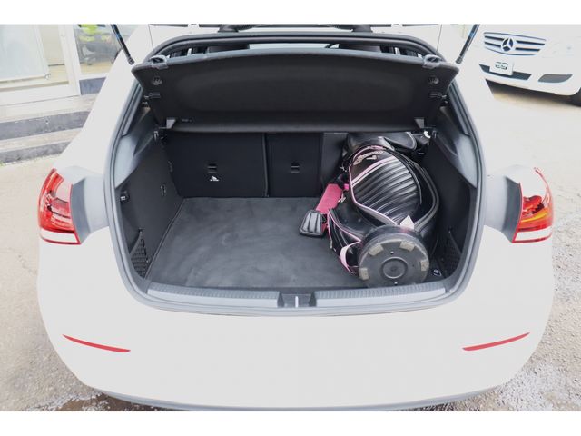 MERCEDES BENZ A CLAS 2019 Image 31