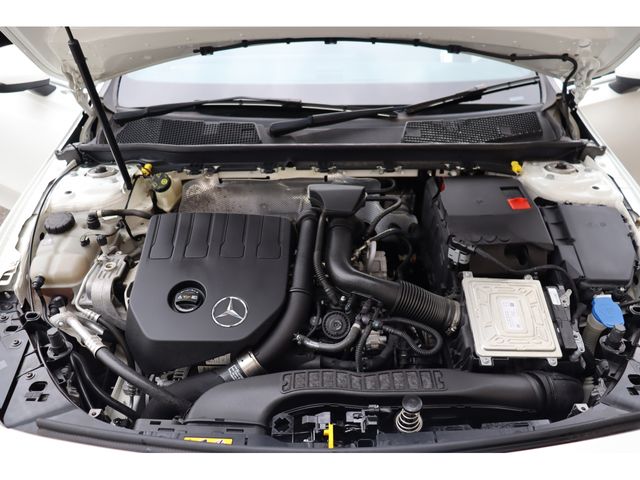 MERCEDES BENZ A CLAS 2019 Image 31
