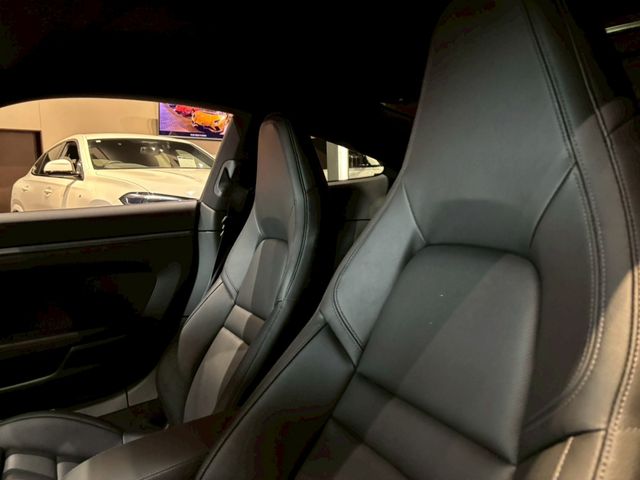 PORSCHE 911 2025 Image 31