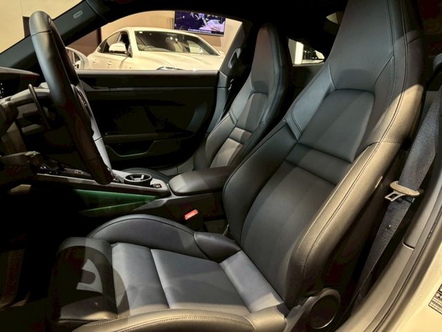 PORSCHE 911 2025 Image 31