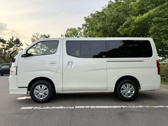 NISSAN NV350 CARAVAN 4WD 2013 Image 31