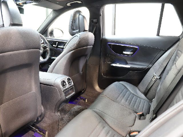 MERCEDES BENZ C CLAS 2022 Image 31