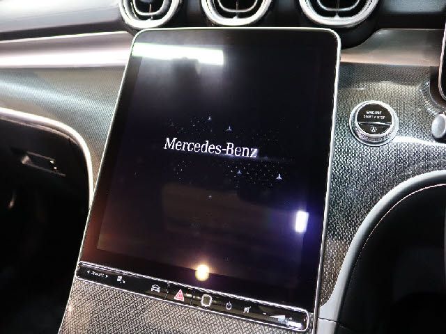 MERCEDES BENZ C CLAS 2022 Image 31