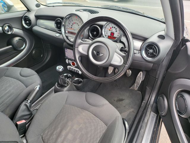 BMW MINI COOPER S 2007 Image 31
