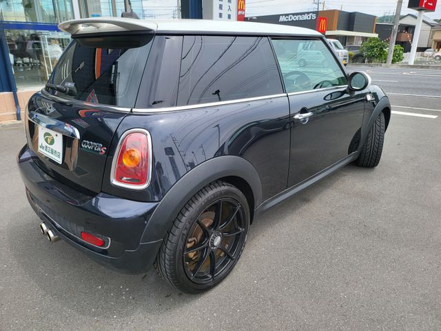 BMW MINI COOPER S 2007 Image 31