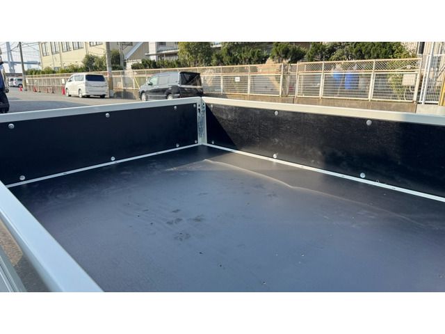 MITSUBISHI  2025 Image 31