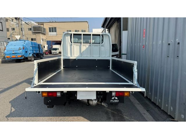 MITSUBISHI  2025 Image 31