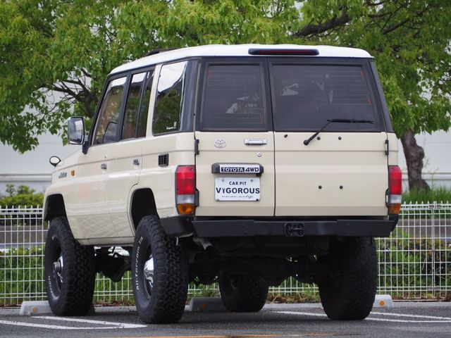 TOYOTA LANDCRUISER PRADO 1994 Image 31