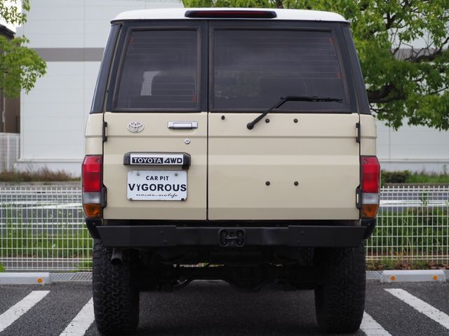 TOYOTA LANDCRUISER PRADO 1994 Image 31