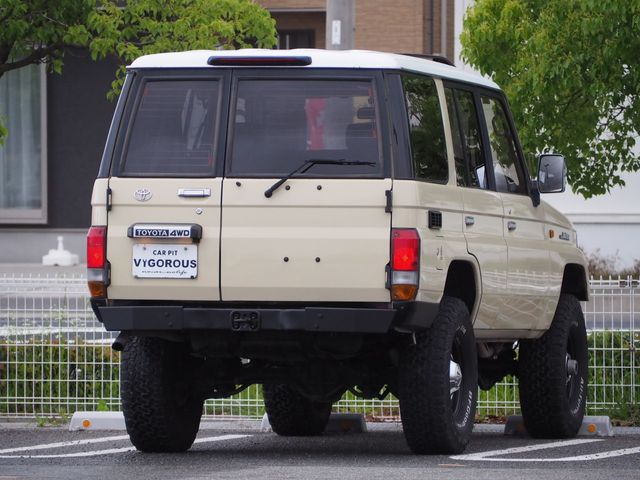 TOYOTA LANDCRUISER PRADO 1994 Image 31