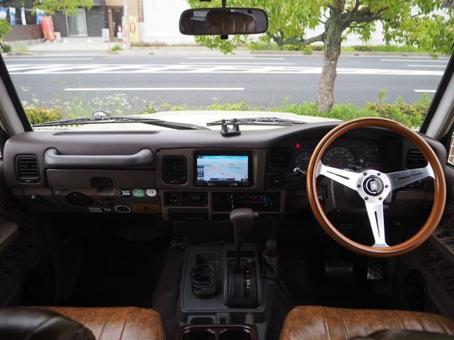 TOYOTA LANDCRUISER PRADO 1994 Image 31