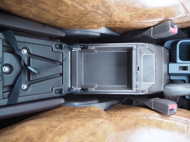 TOYOTA LANDCRUISER PRADO 1994 Image 31