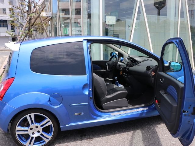 RENAULT TWINGO 2013 Image 31